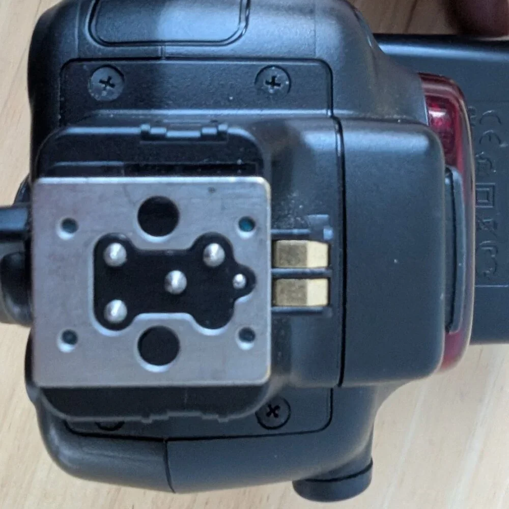Nikon SB-910 Speedlight Flash Kit + Accessories